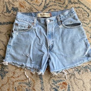 Levi’s distressed cut off jean shorts